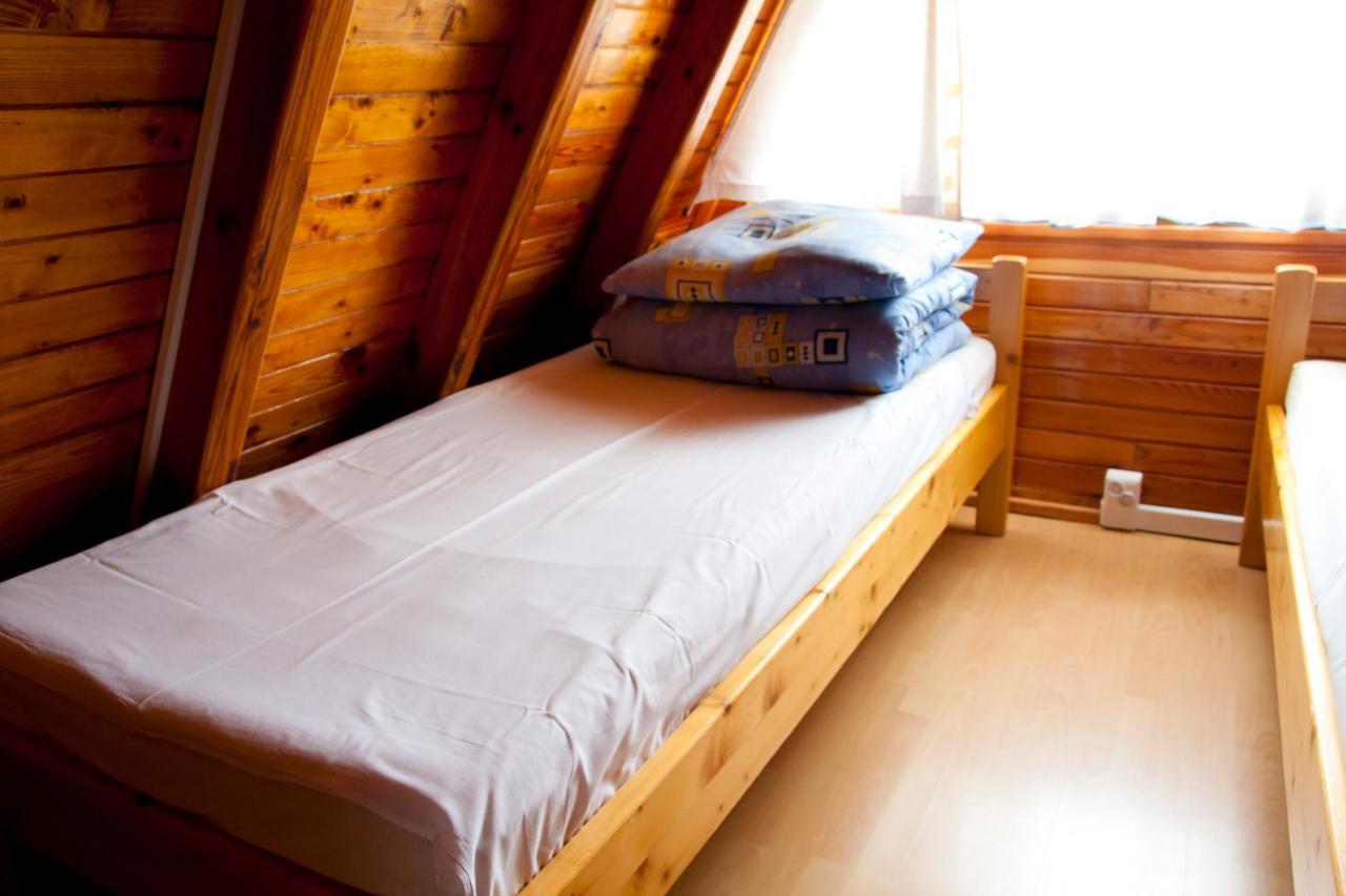 Lodge Czarny Gron *